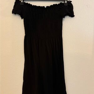 Chic Off-Shoulder Black Midi Dress